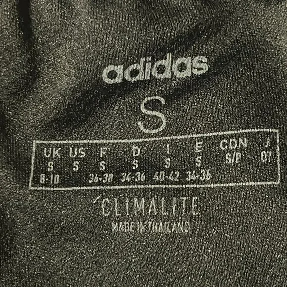 🎸 ADIDAS RUNNING SHORTS BLACK/WHITE 🎸 - Picture 5 of 5